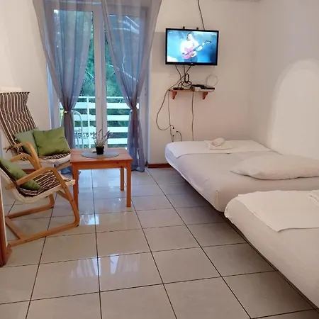 Nemira Beach Apartments Omis Exterior photo