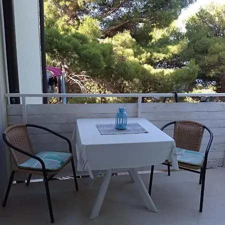 Nemira Beach Apartments Omis Exterior photo