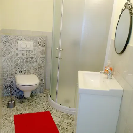 Nemira Beach Apartments Omis Exterior photo